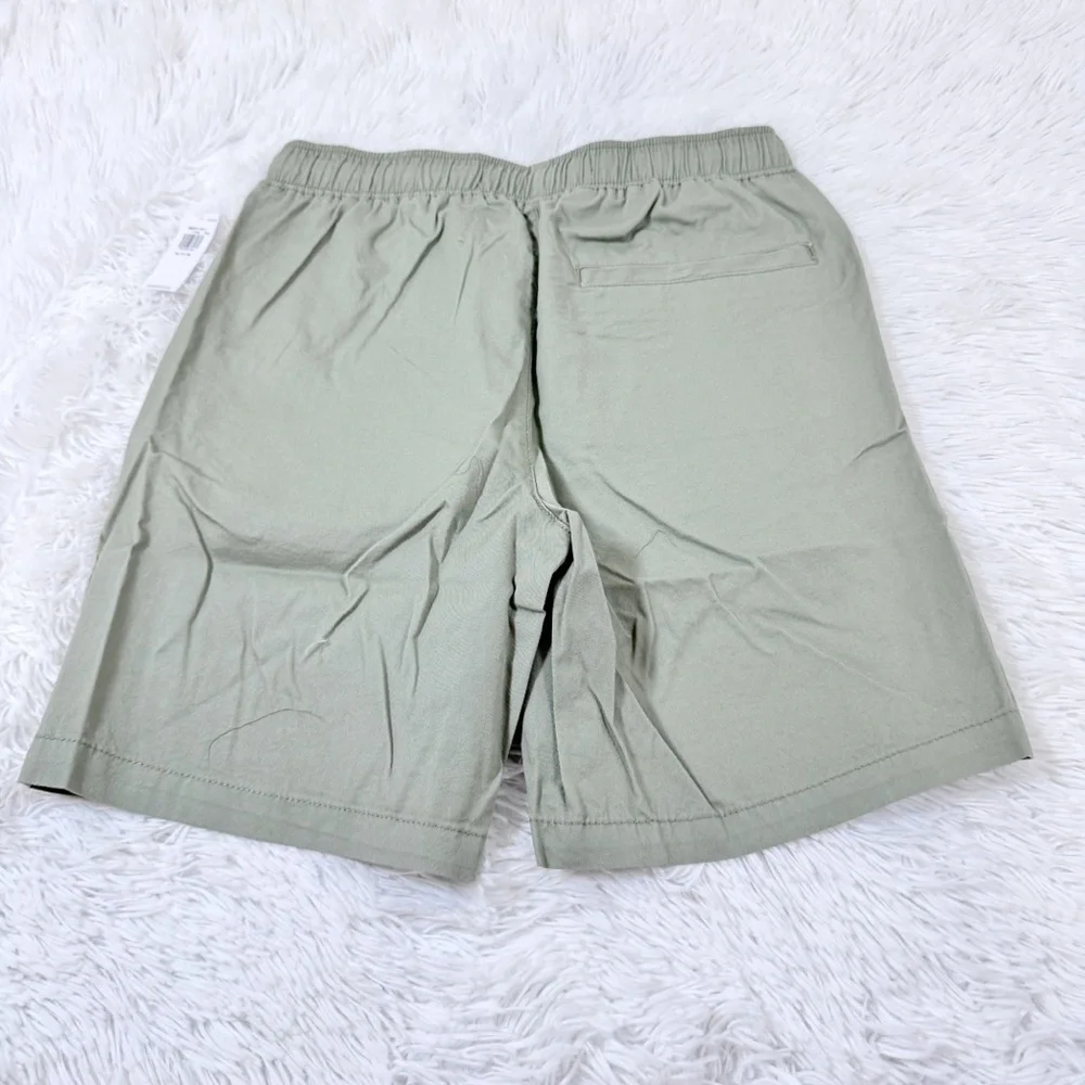 Old Navy‎ NWT boy's Khaki Shorts adjustable waist
